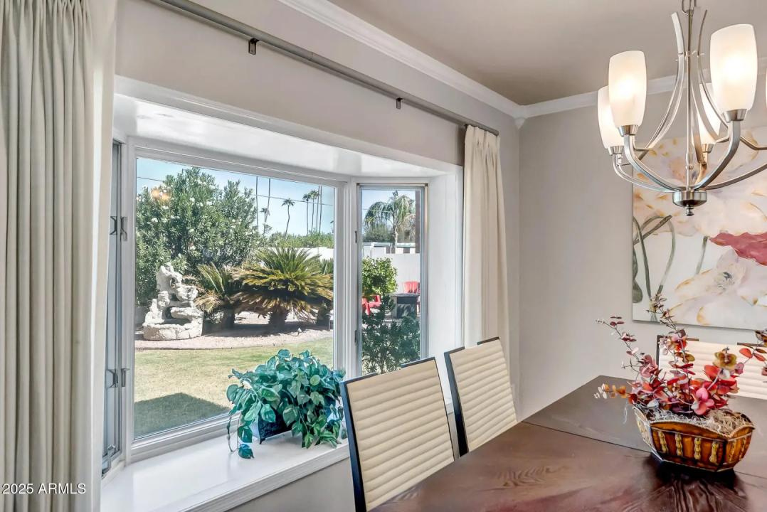 Real Estate Picture 25
