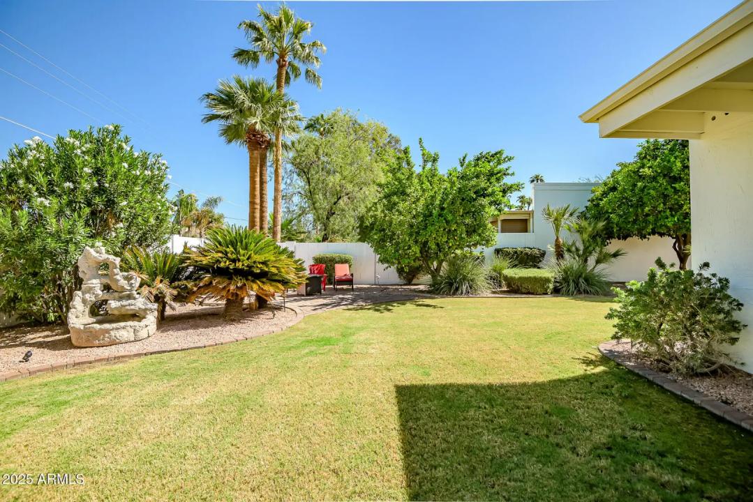 Real Estate Picture 29