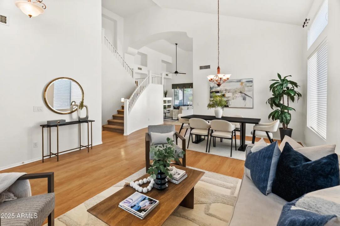 Real Estate Picture 37