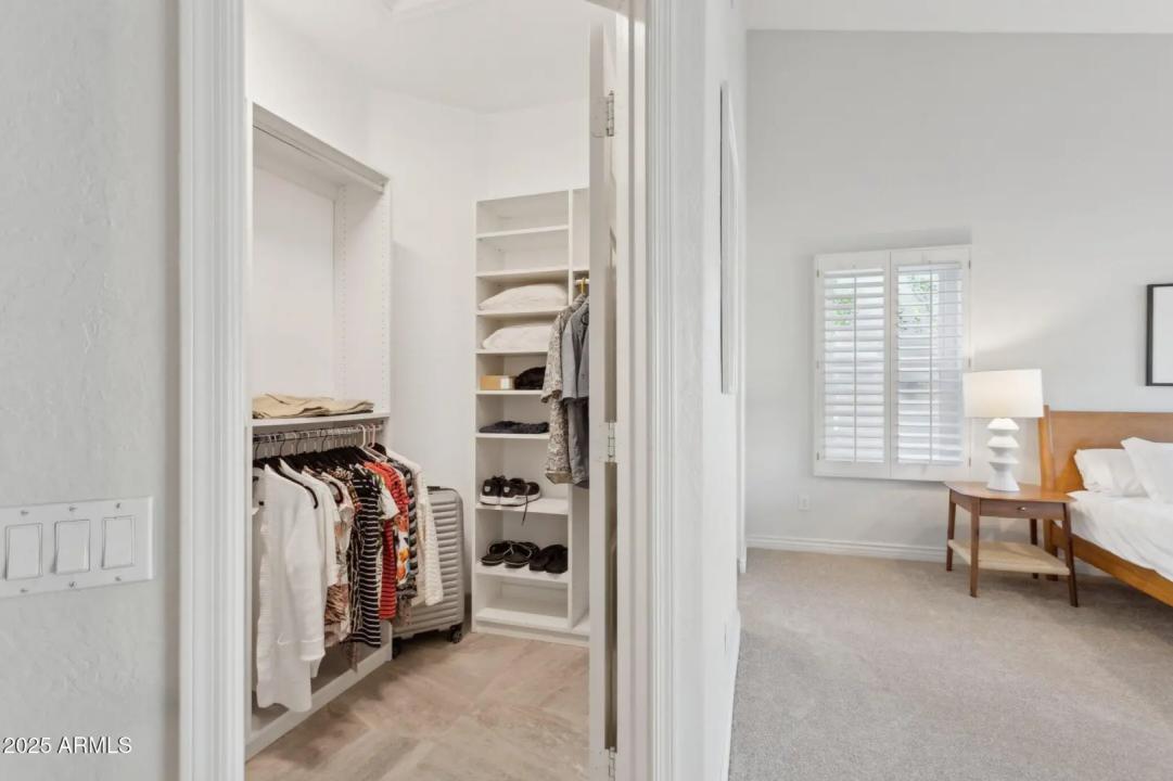 Real Estate Picture 30