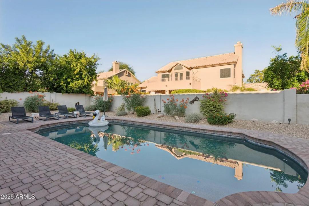 Real Estate Picture 42