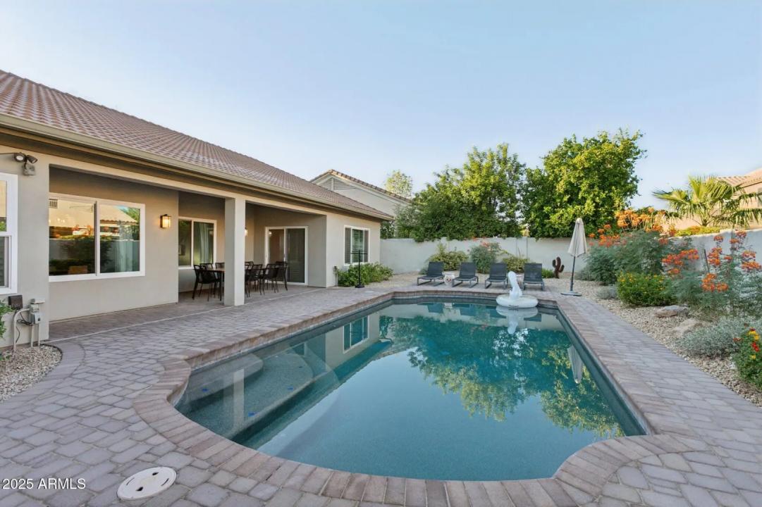 Real Estate Picture 2