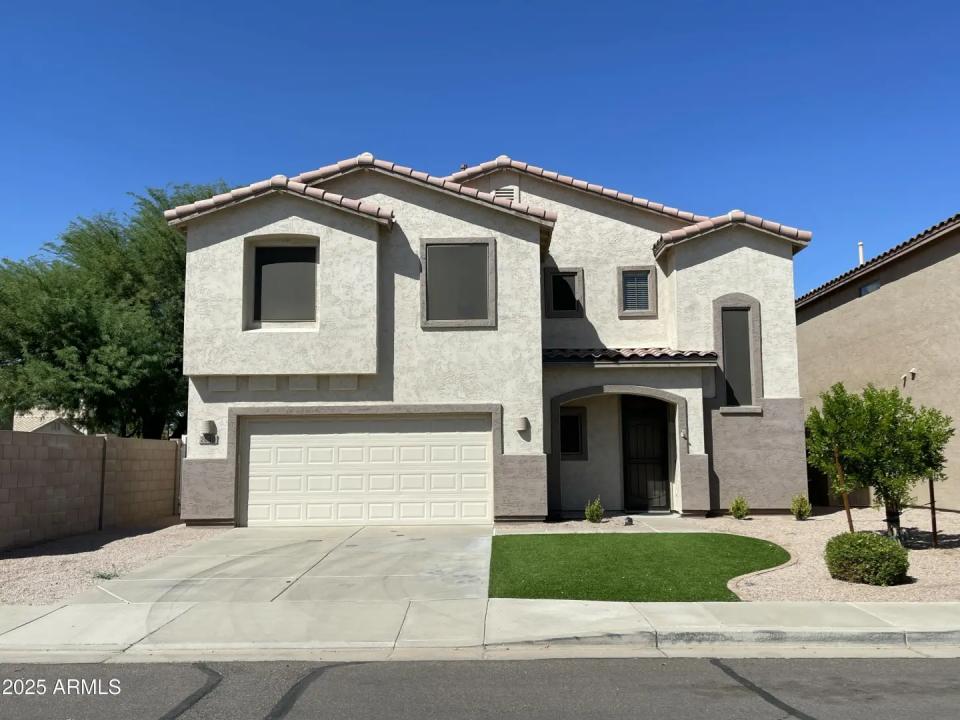 Real Estate Picture 1