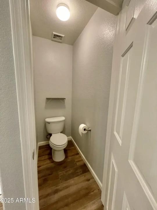 Real Estate Picture 32