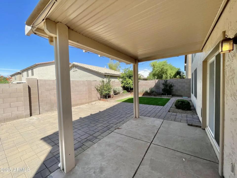 Real Estate Picture 37