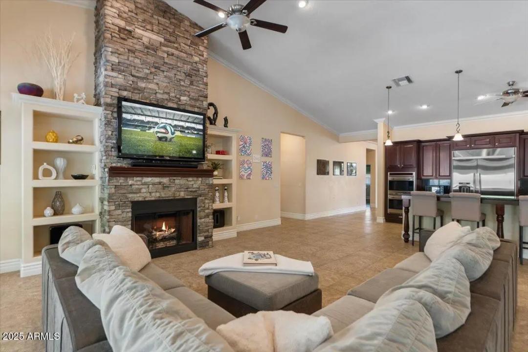 Real Estate Picture 26