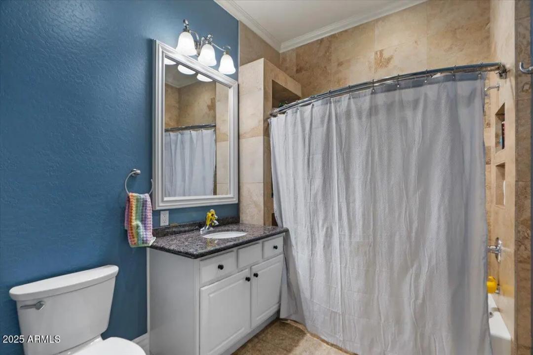 Real Estate Picture 40