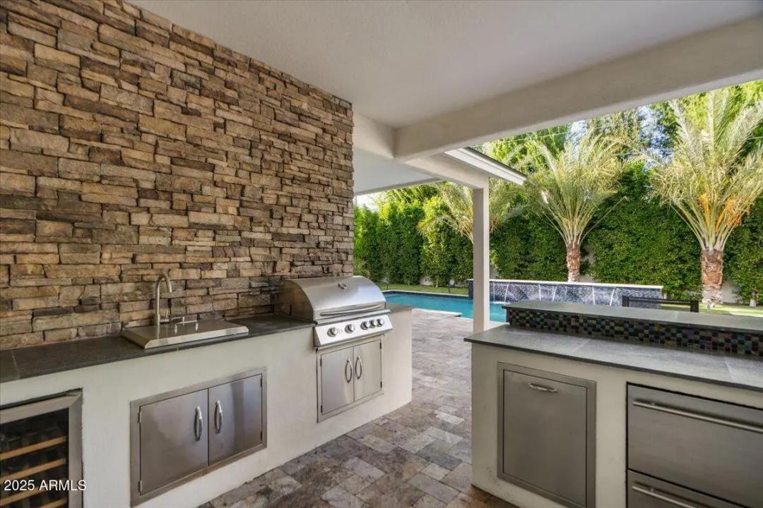 Real Estate Picture 60