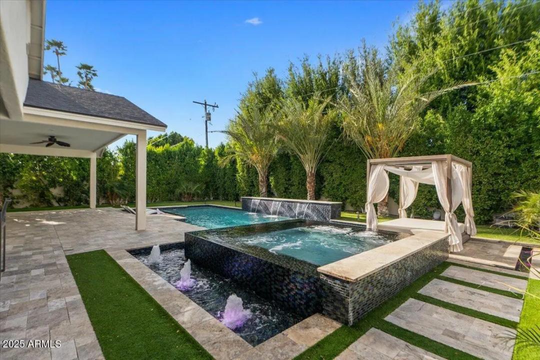 Real Estate Picture 61