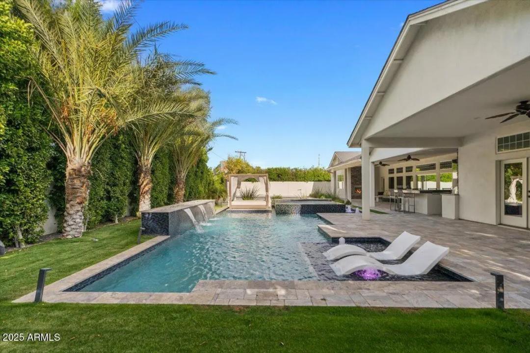 Real Estate Picture 63