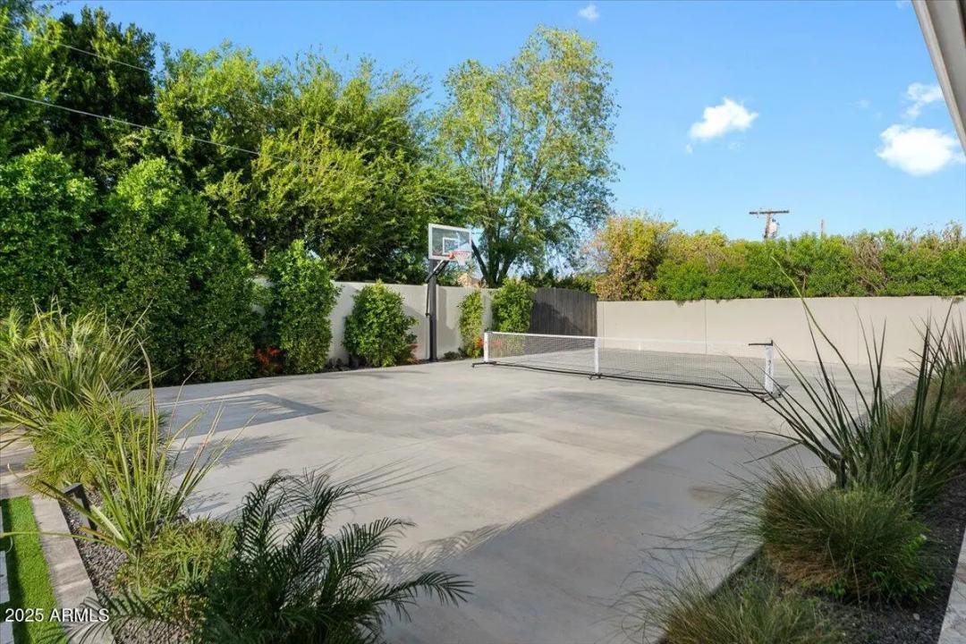 Real Estate Picture 68