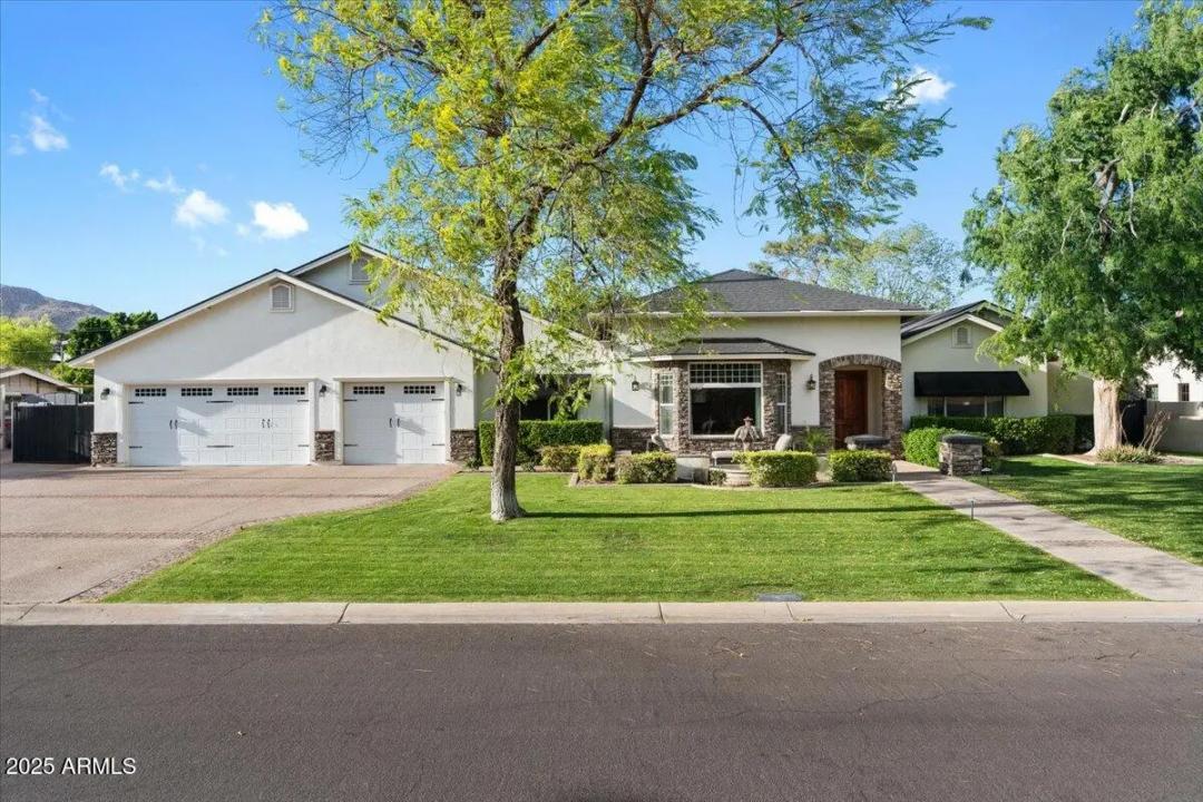 Real Estate Picture 2