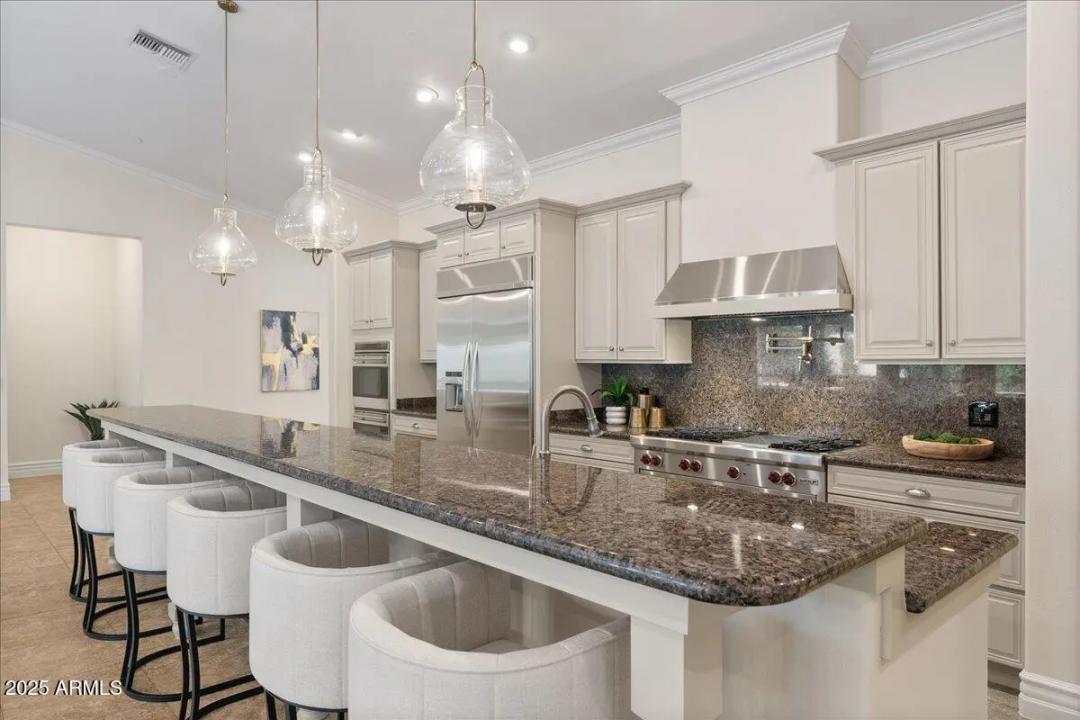 Real Estate Picture 29