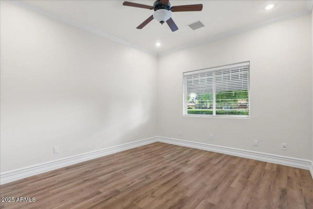 Real Estate Picture 46