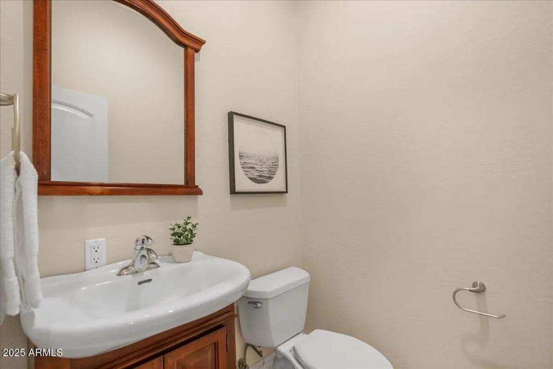 Real Estate Picture 49