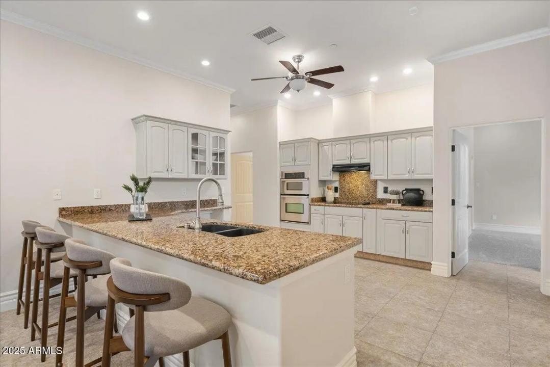 Real Estate Picture 54