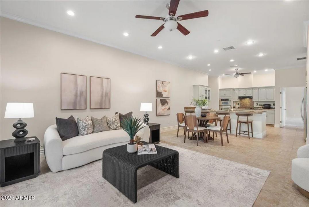 Real Estate Picture 6