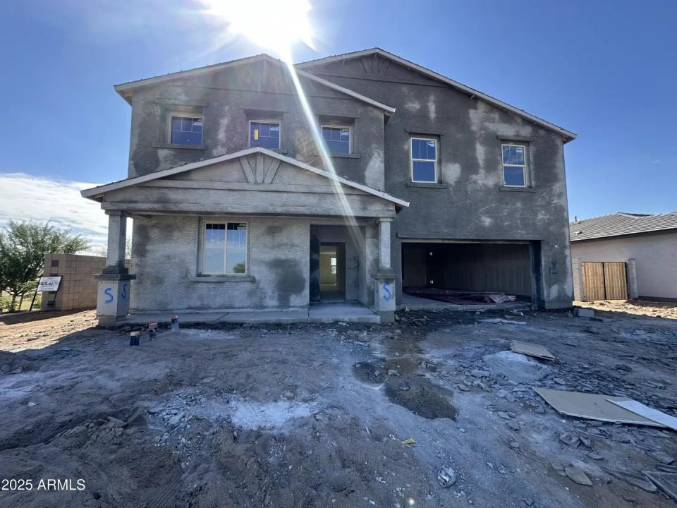 Real Estate Picture 2