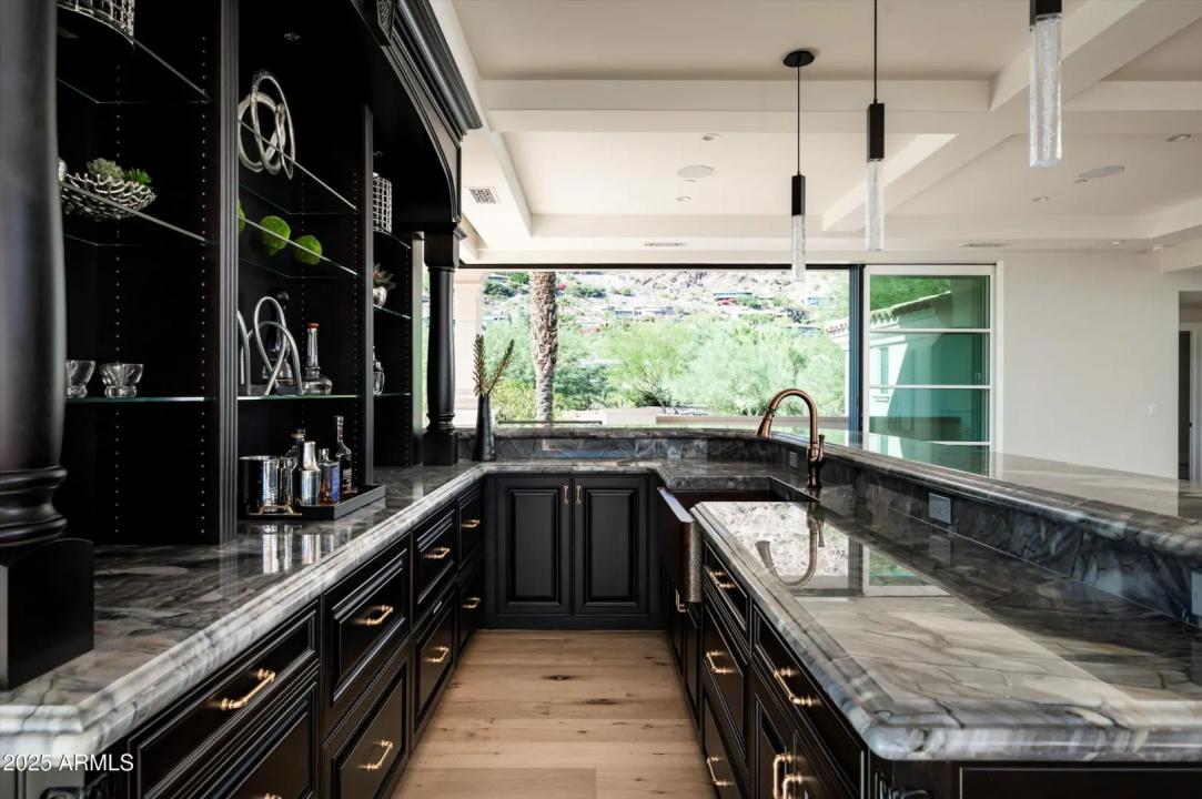 Real Estate Picture 31
