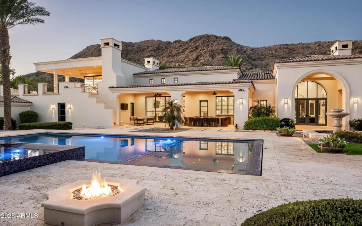 Real Estate Picture 4