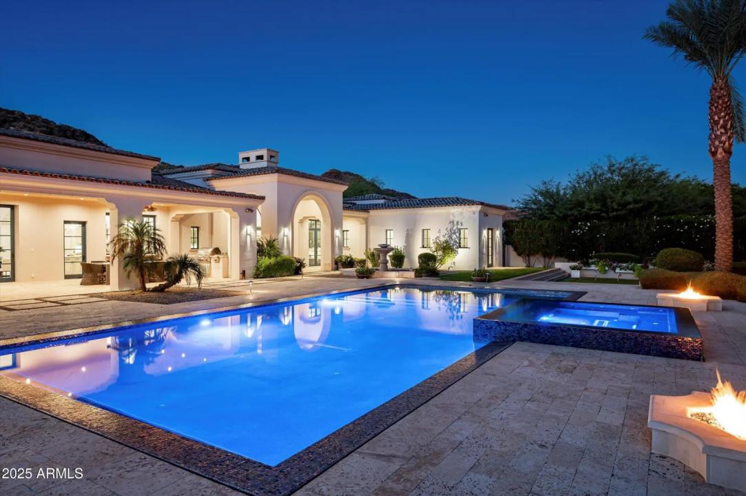 Real Estate Picture 50