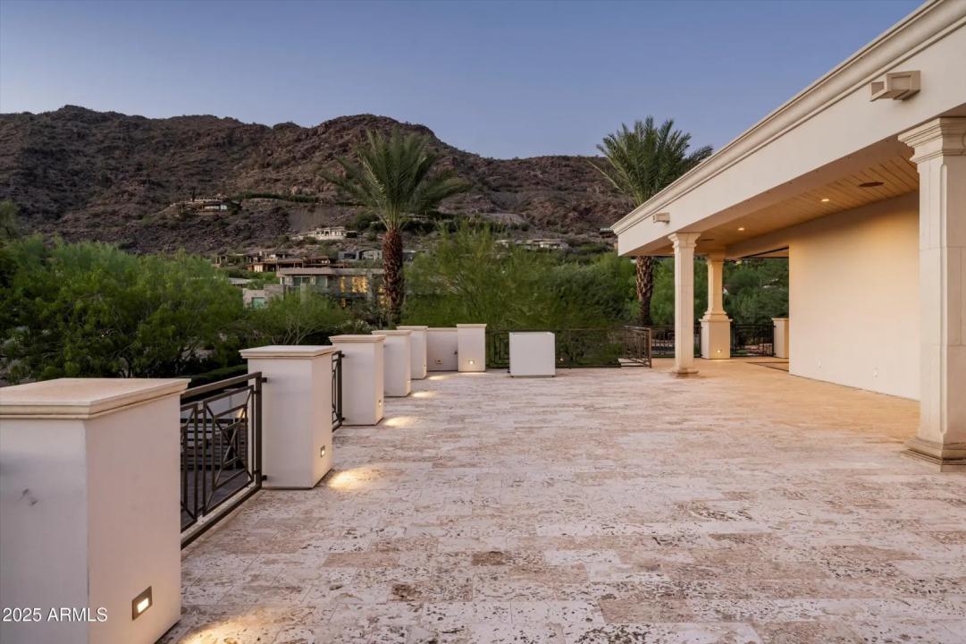 Real Estate Picture 34
