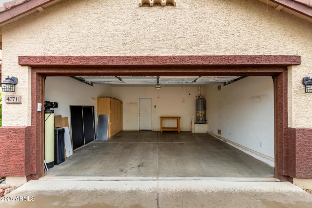 Real Estate Picture 33
