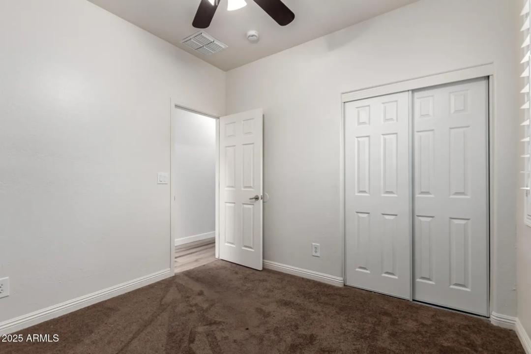 Real Estate Picture 25
