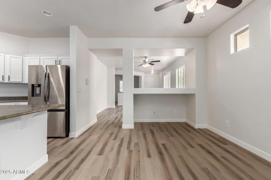 Real Estate Picture 9