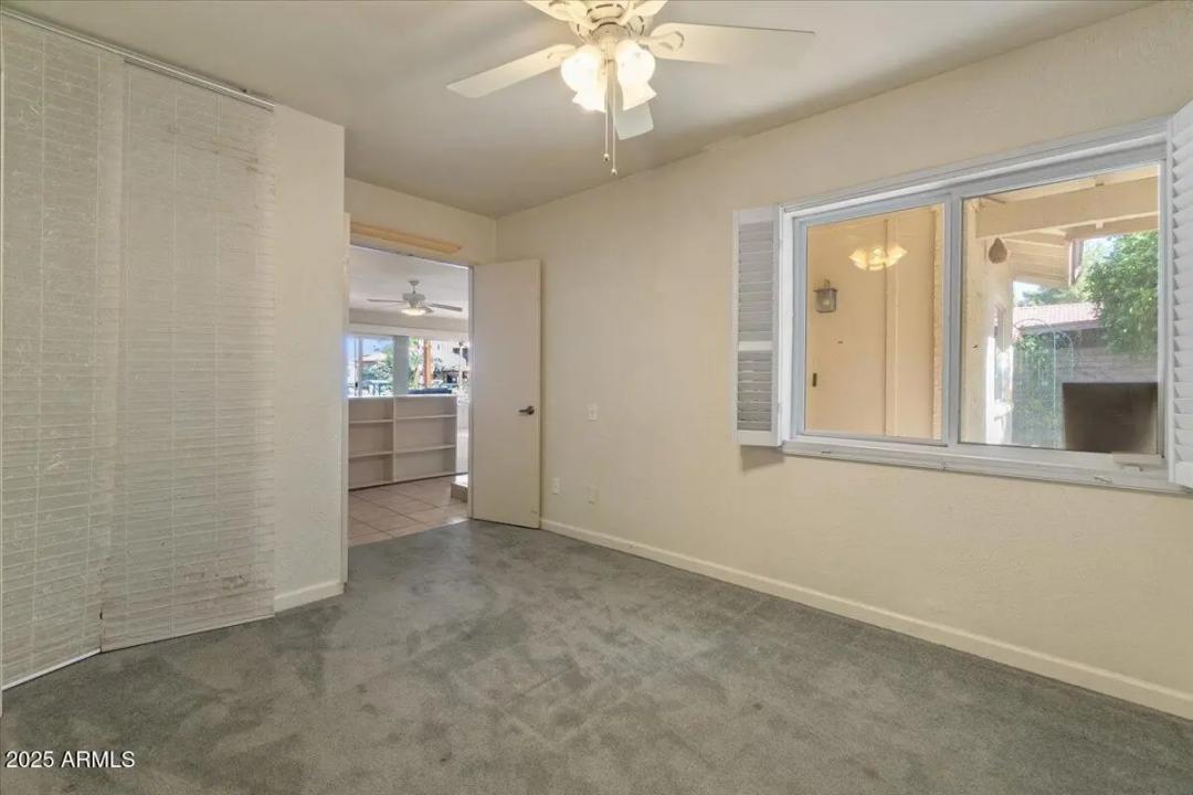 Real Estate Picture 18