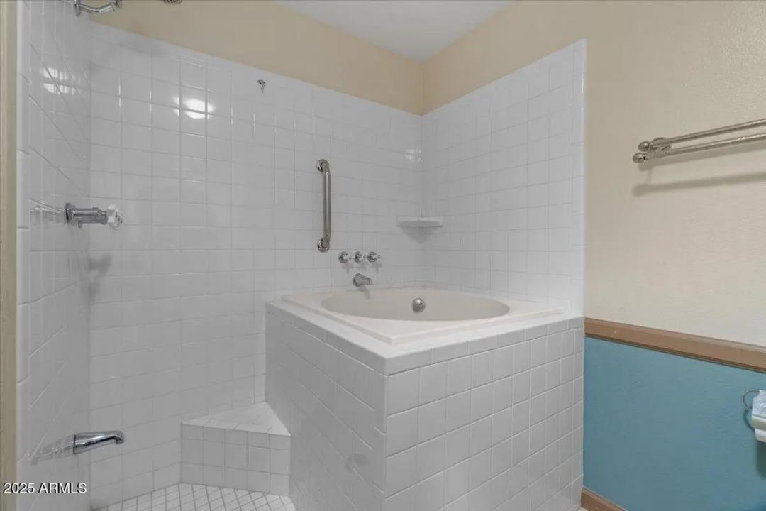 Real Estate Picture 20