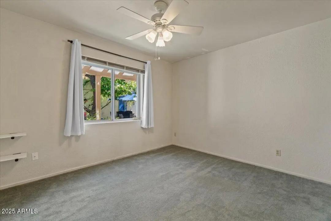 Real Estate Picture 21