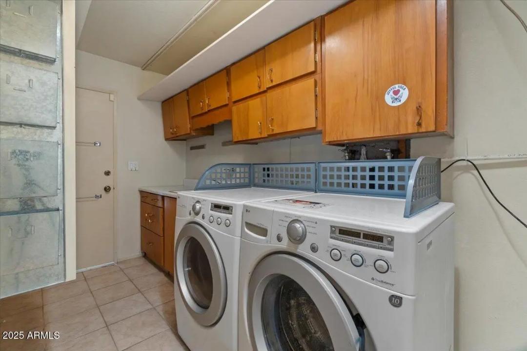 Real Estate Picture 23