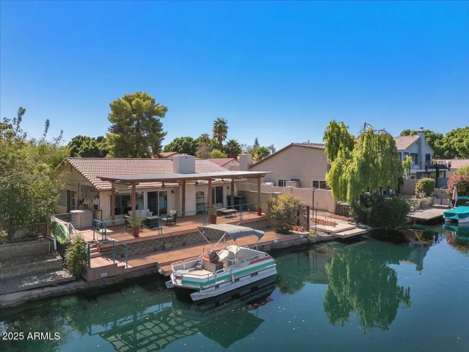 Real Estate Picture 32
