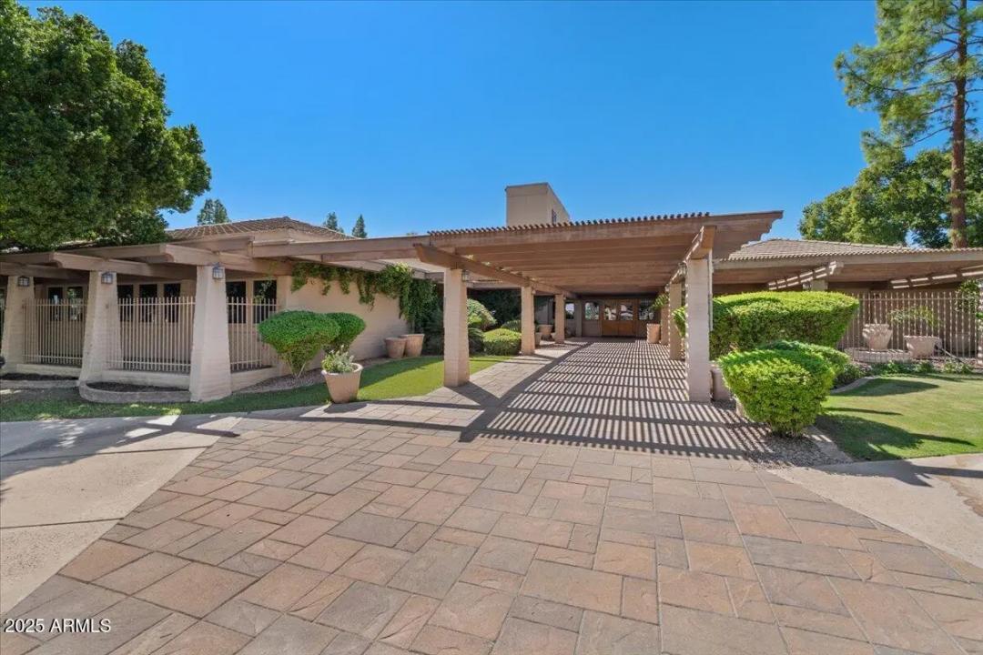 Real Estate Picture 36
