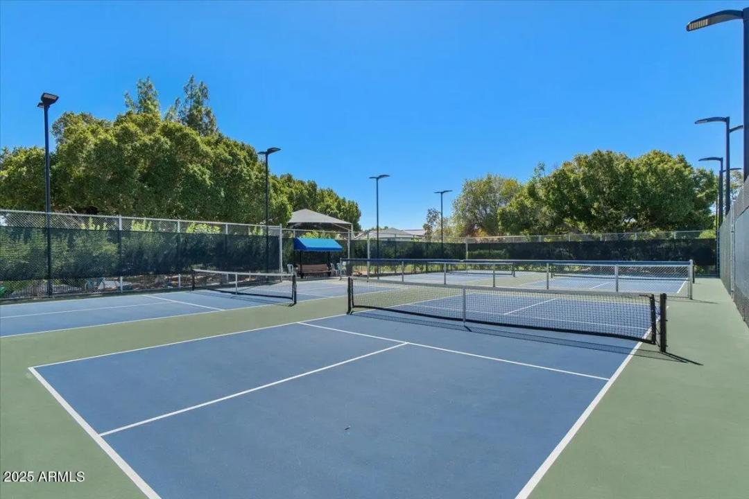 Real Estate Picture 42