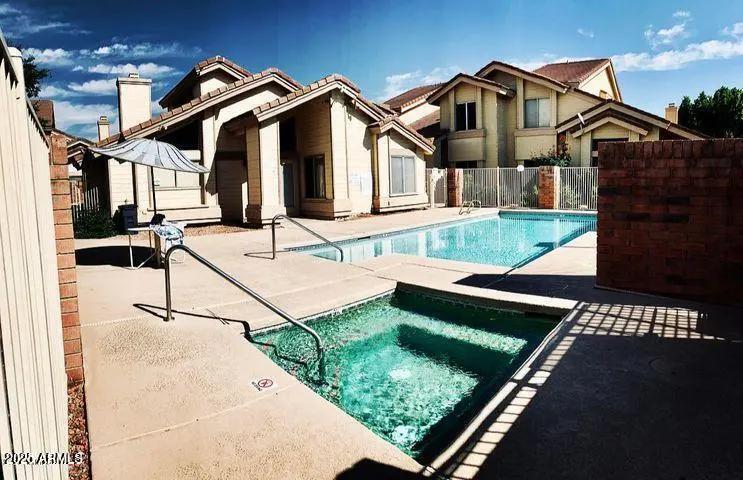 Real Estate Picture 6