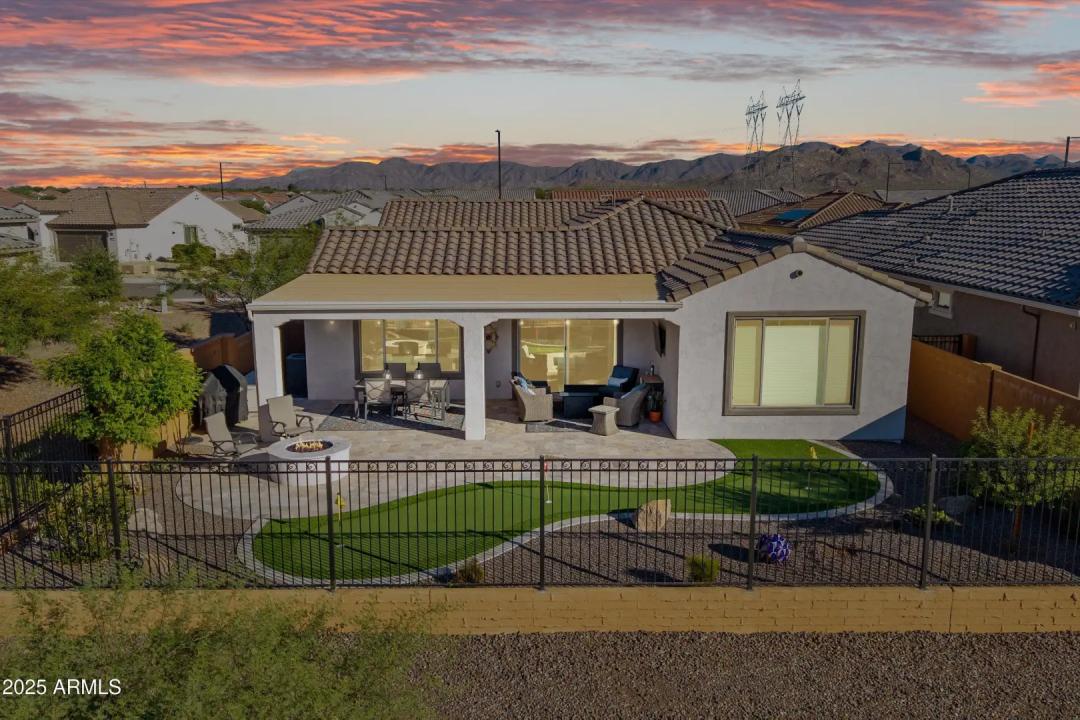 Real Estate Picture 2