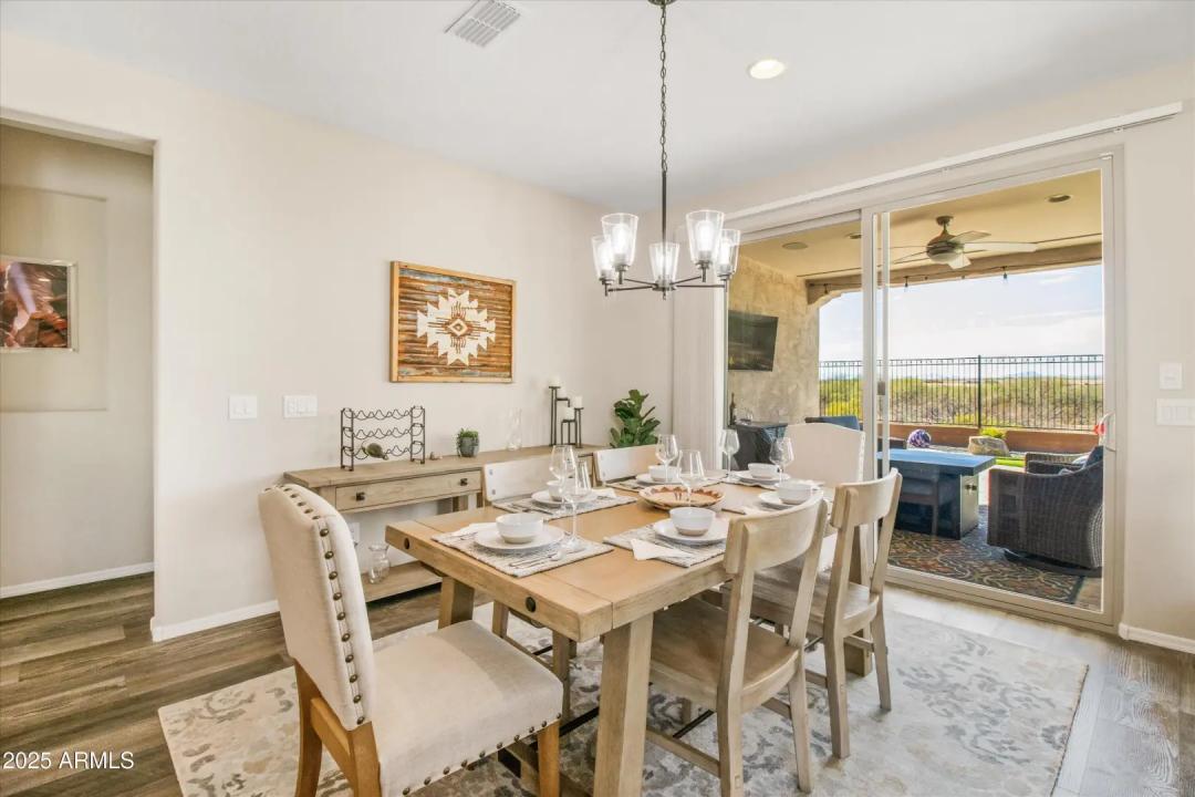 Real Estate Picture 13