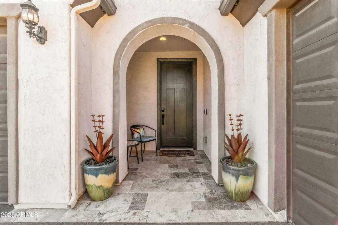 Real Estate Picture 9