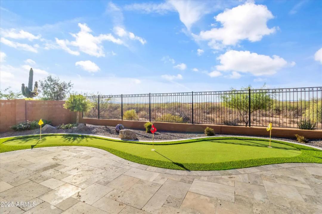 Real Estate Picture 27