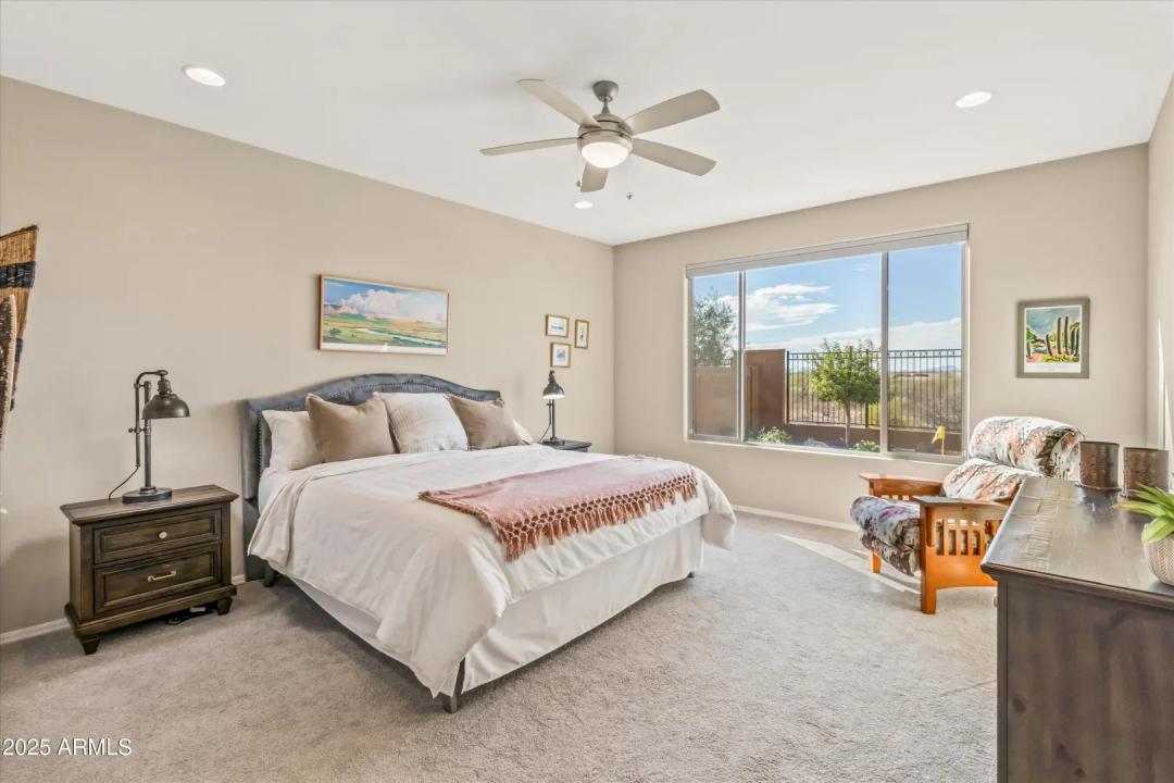 Real Estate Picture 15