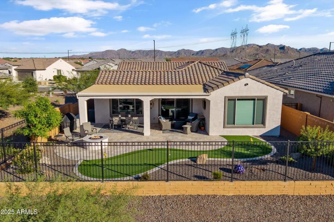 Real Estate Picture 25