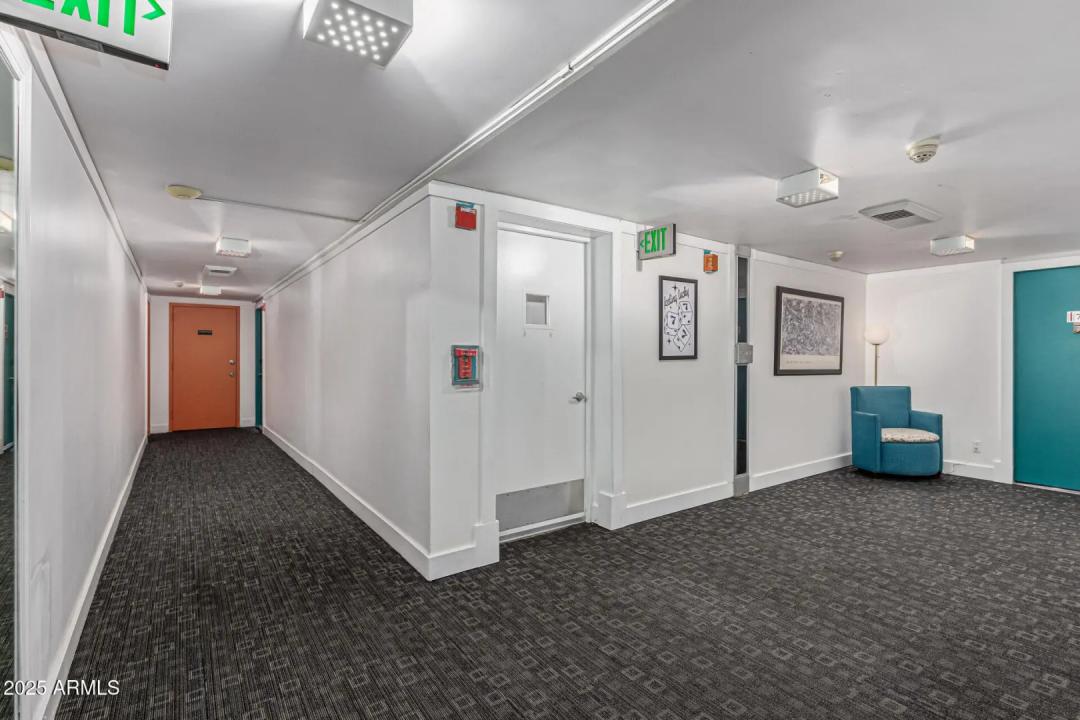 Real Estate Picture 19