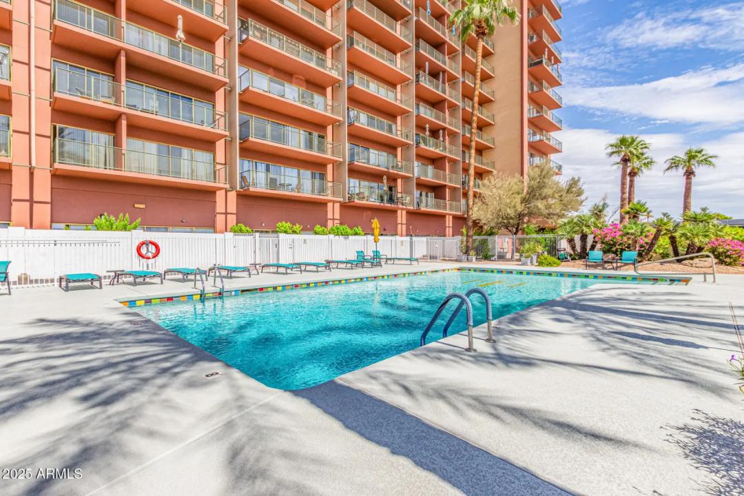 Real Estate Picture 26