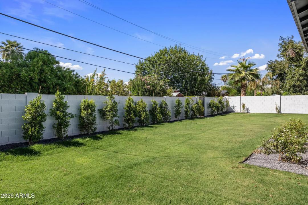 Real Estate Picture 40