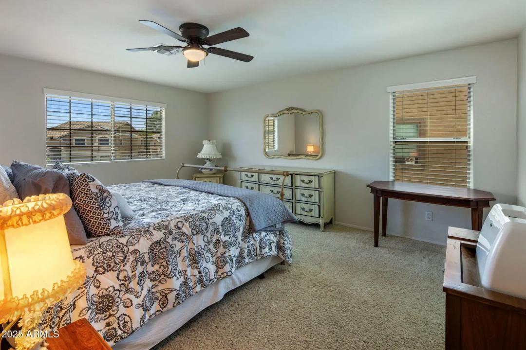 Real Estate Picture 25