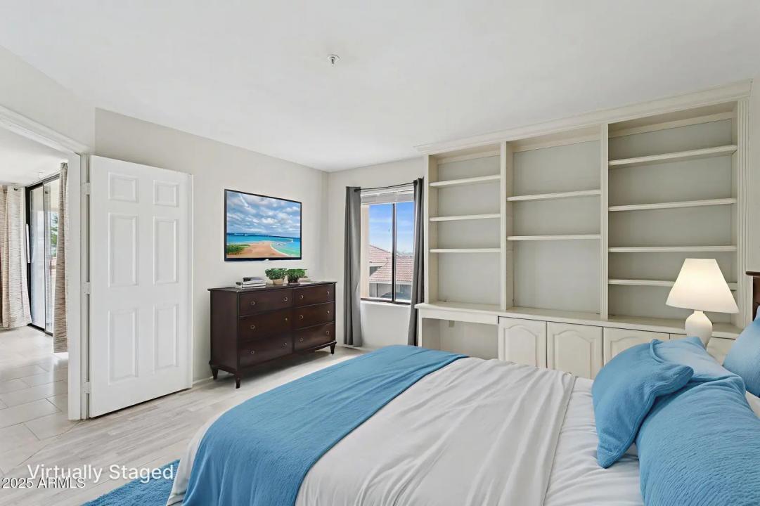 Real Estate Picture 9