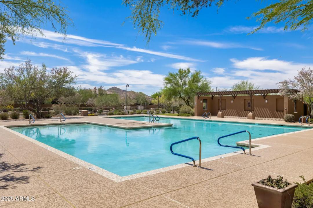 Real Estate Picture 29