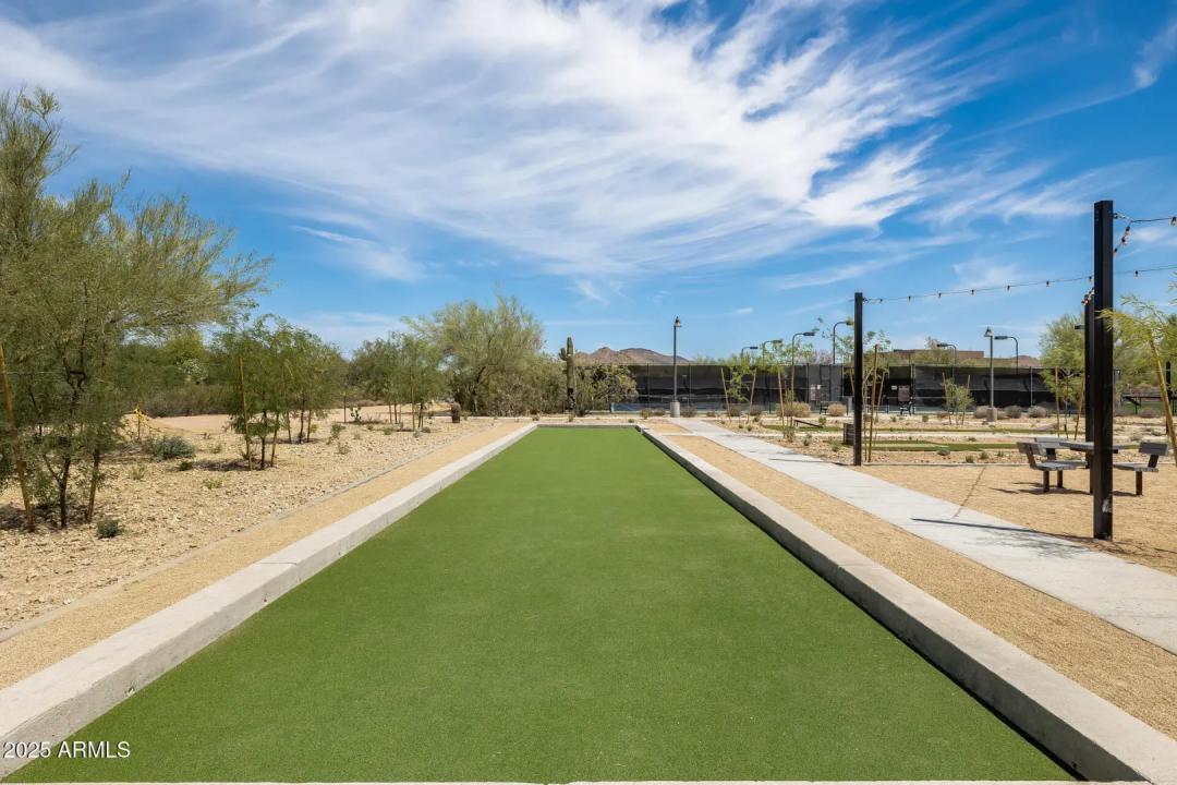 Real Estate Picture 36
